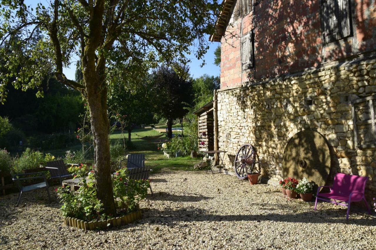 La Chabotine Bed & Breakfast Allas-Les-Mines Exterior photo