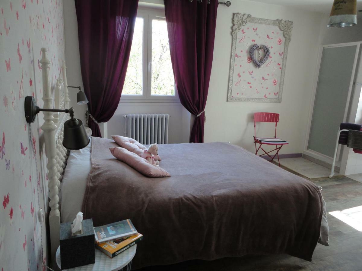 La Chabotine Bed & Breakfast Allas-Les-Mines Exterior photo