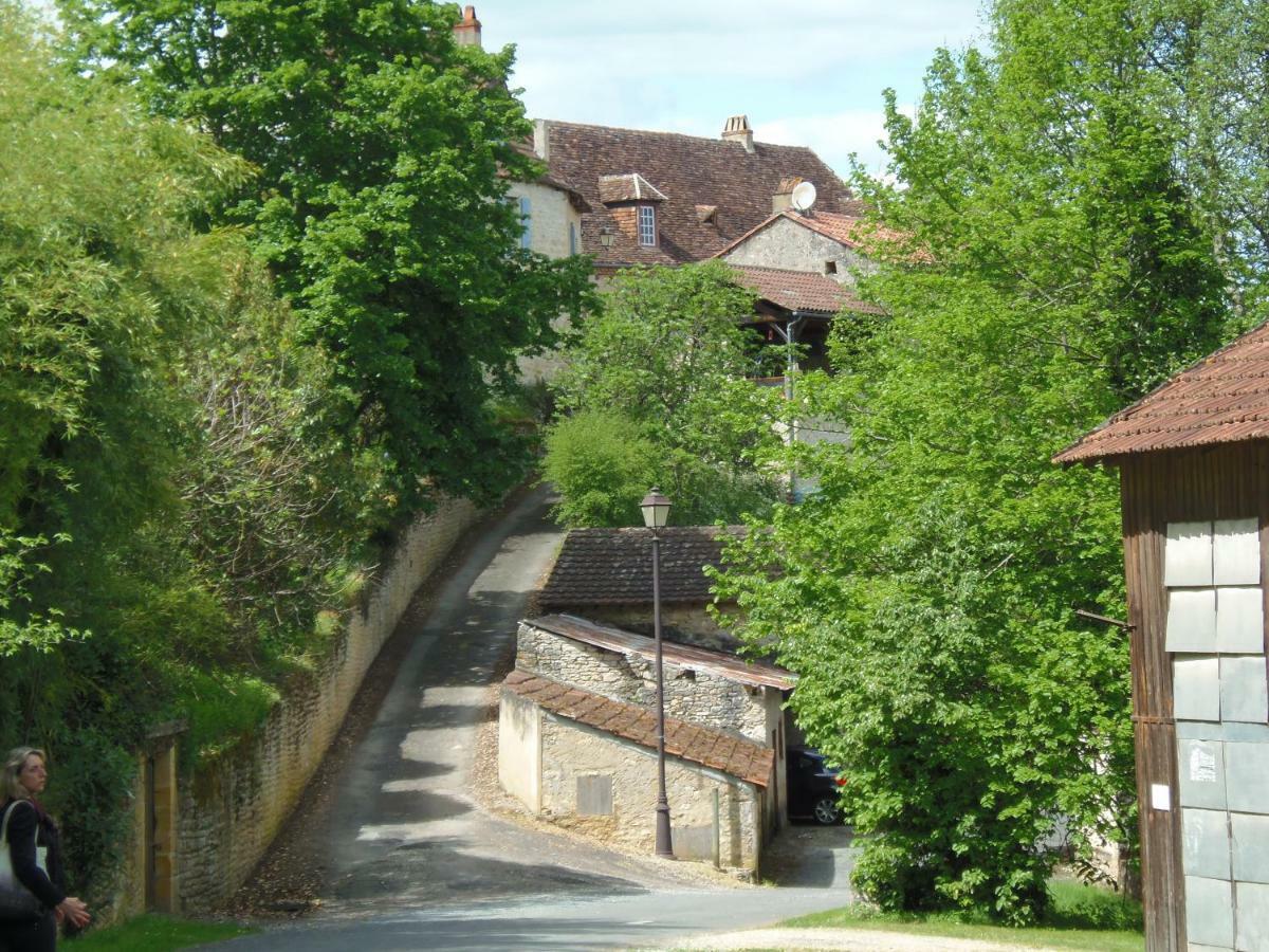 La Chabotine Bed & Breakfast Allas-Les-Mines Exterior photo